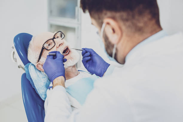 Best Broken or Chipped Tooth Repair in Greenbriar, FL